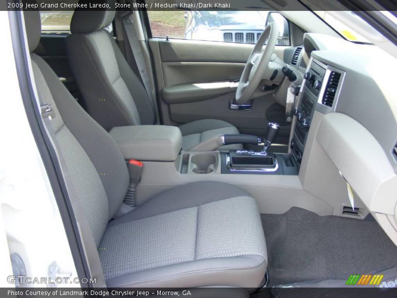 Stone White / Medium Khaki/Dark Khaki 2009 Jeep Grand Cherokee Laredo