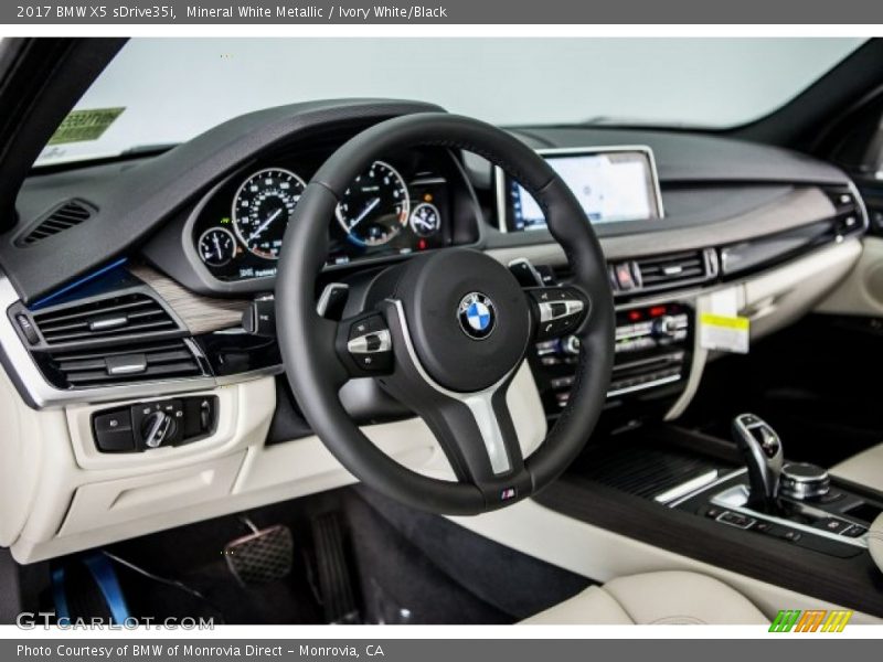 Mineral White Metallic / Ivory White/Black 2017 BMW X5 sDrive35i