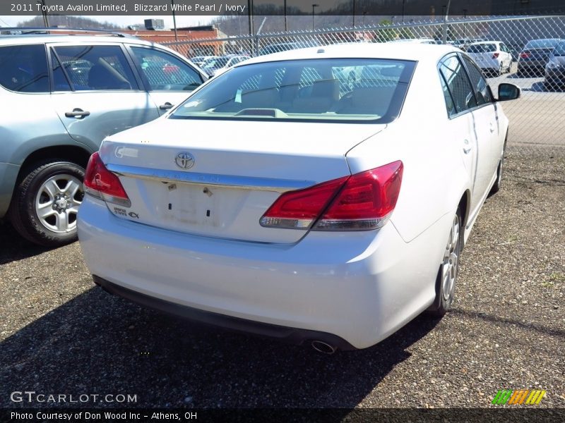 Blizzard White Pearl / Ivory 2011 Toyota Avalon Limited