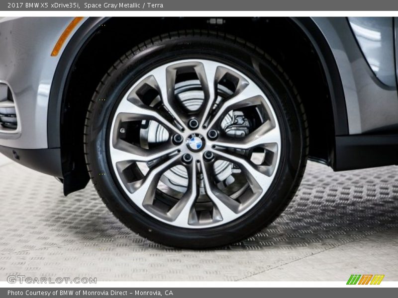 Space Gray Metallic / Terra 2017 BMW X5 xDrive35i