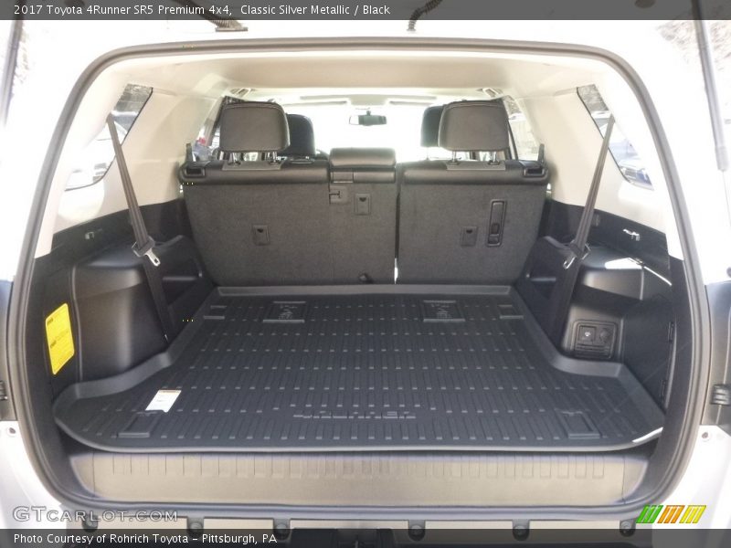 Classic Silver Metallic / Black 2017 Toyota 4Runner SR5 Premium 4x4