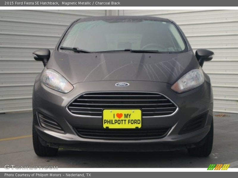 Magnetic Metallic / Charcoal Black 2015 Ford Fiesta SE Hatchback