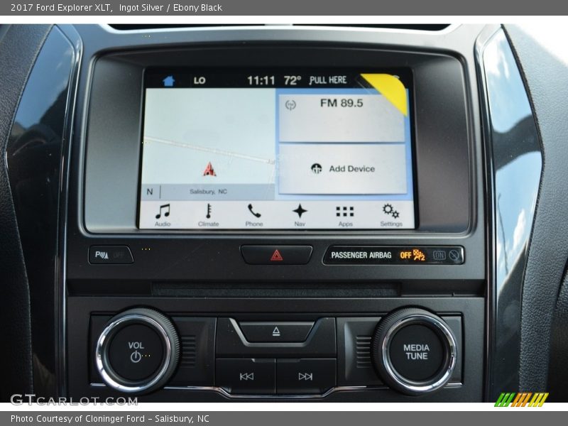 Ingot Silver / Ebony Black 2017 Ford Explorer XLT