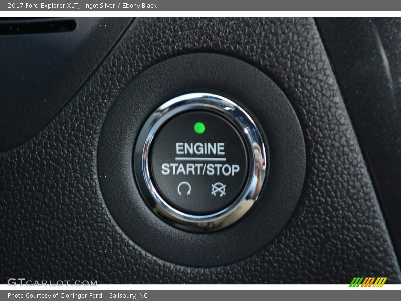 Ingot Silver / Ebony Black 2017 Ford Explorer XLT
