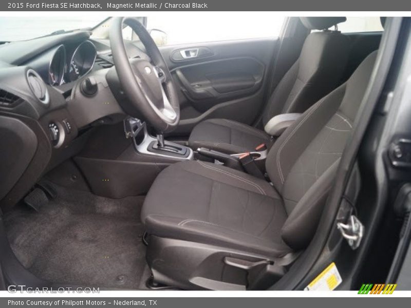 Magnetic Metallic / Charcoal Black 2015 Ford Fiesta SE Hatchback