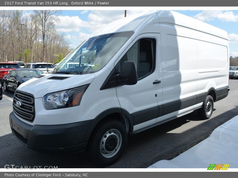 Front 3/4 View of 2017 Transit Van 350 HR Long
