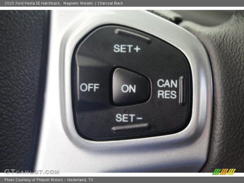 Magnetic Metallic / Charcoal Black 2015 Ford Fiesta SE Hatchback