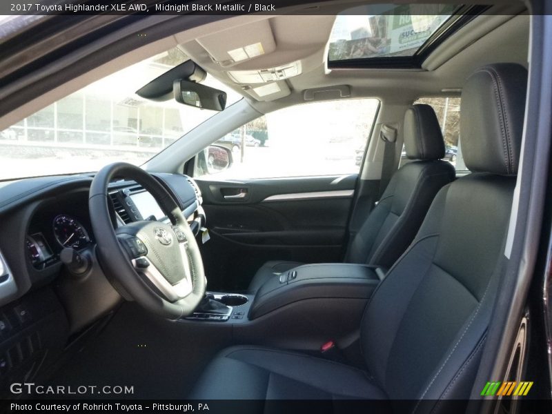 Midnight Black Metallic / Black 2017 Toyota Highlander XLE AWD