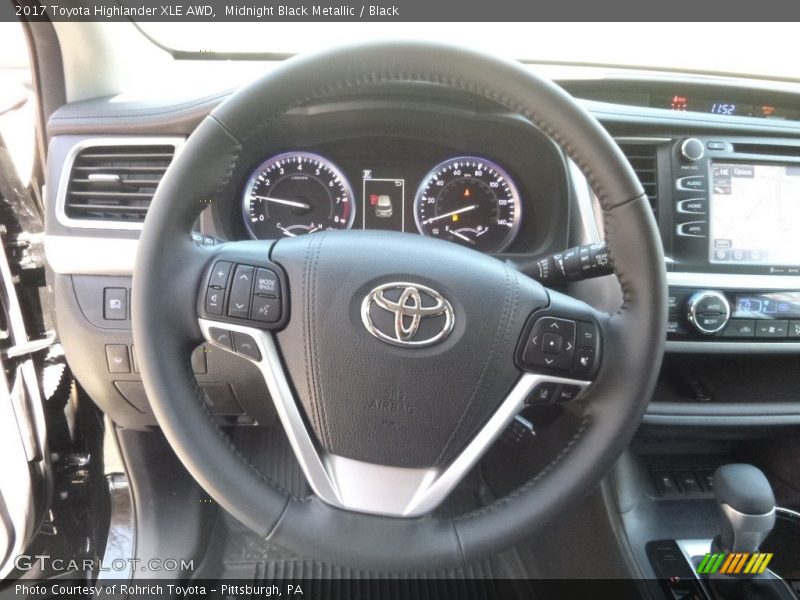 Midnight Black Metallic / Black 2017 Toyota Highlander XLE AWD
