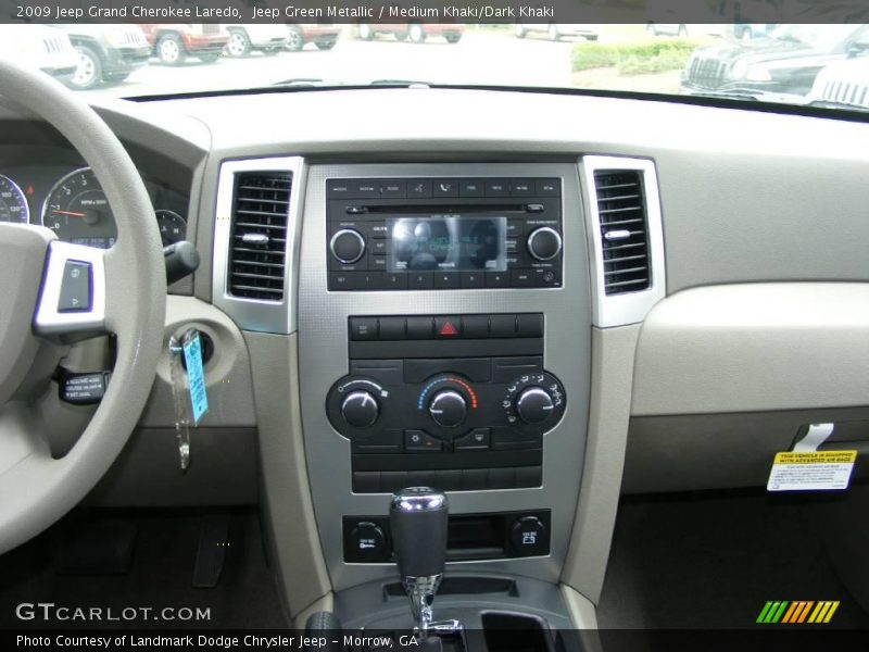 Jeep Green Metallic / Medium Khaki/Dark Khaki 2009 Jeep Grand Cherokee Laredo