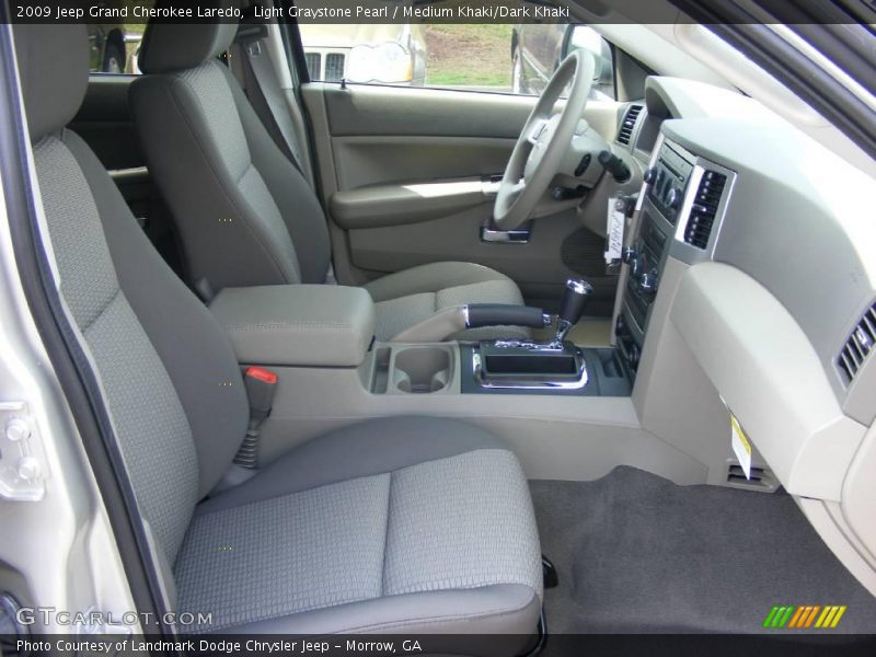 Light Graystone Pearl / Medium Khaki/Dark Khaki 2009 Jeep Grand Cherokee Laredo