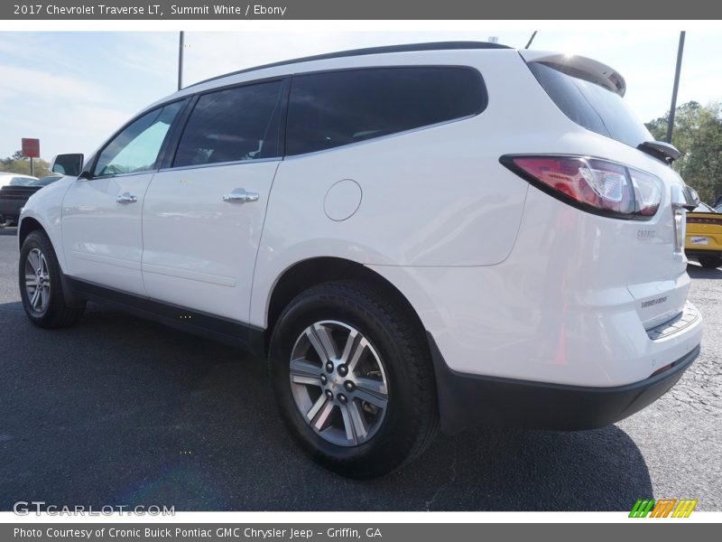 Summit White / Ebony 2017 Chevrolet Traverse LT