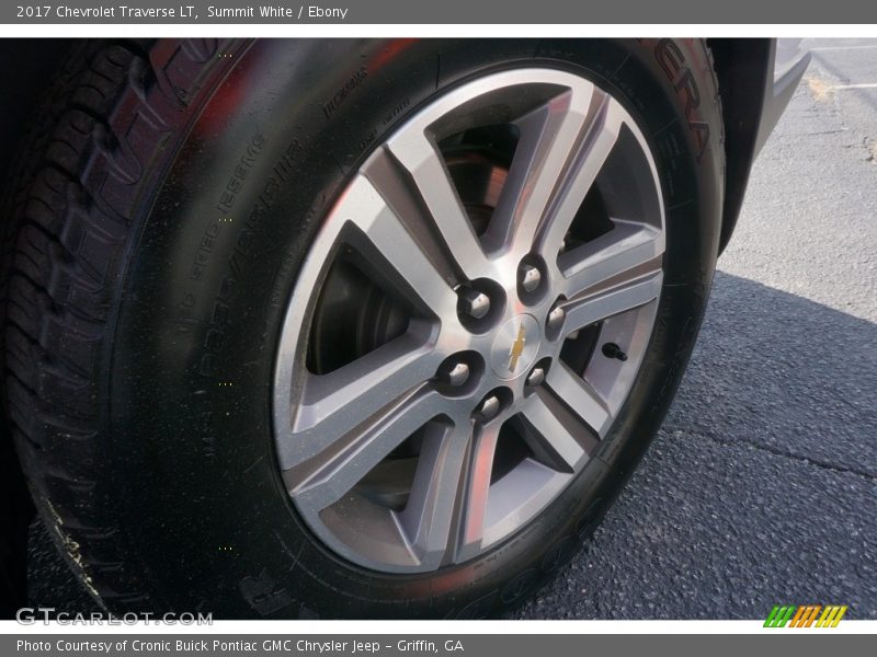 Summit White / Ebony 2017 Chevrolet Traverse LT
