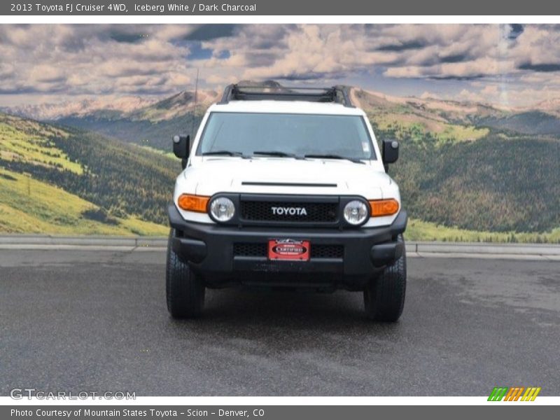 Iceberg White / Dark Charcoal 2013 Toyota FJ Cruiser 4WD