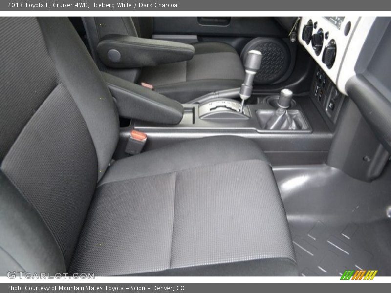 Iceberg White / Dark Charcoal 2013 Toyota FJ Cruiser 4WD