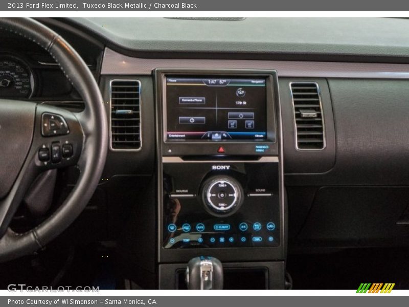 Tuxedo Black Metallic / Charcoal Black 2013 Ford Flex Limited