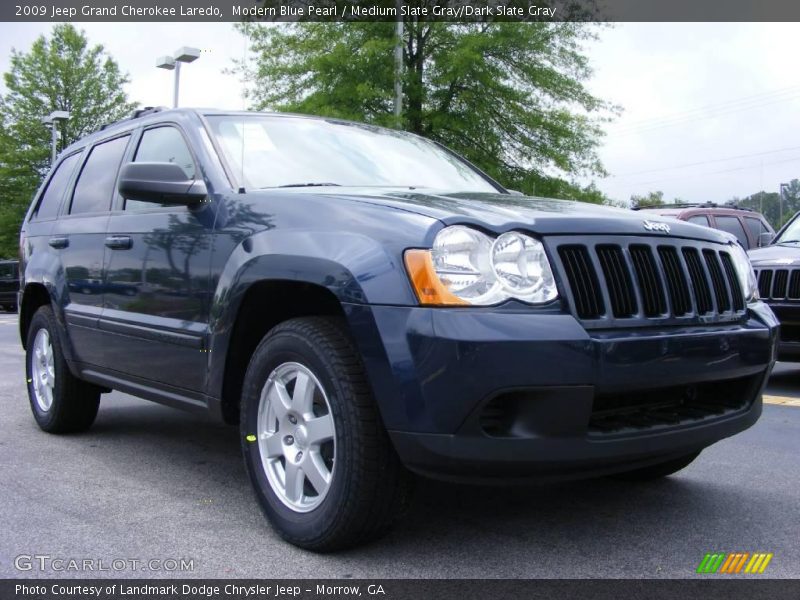 Modern Blue Pearl / Medium Slate Gray/Dark Slate Gray 2009 Jeep Grand Cherokee Laredo