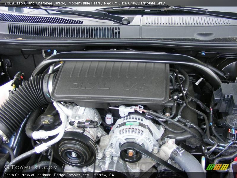 Modern Blue Pearl / Medium Slate Gray/Dark Slate Gray 2009 Jeep Grand Cherokee Laredo