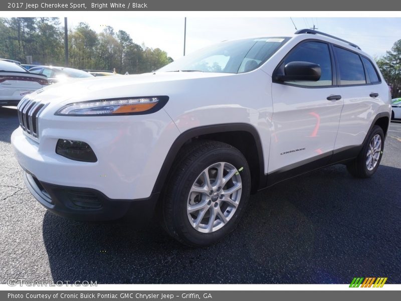 Bright White / Black 2017 Jeep Cherokee Sport