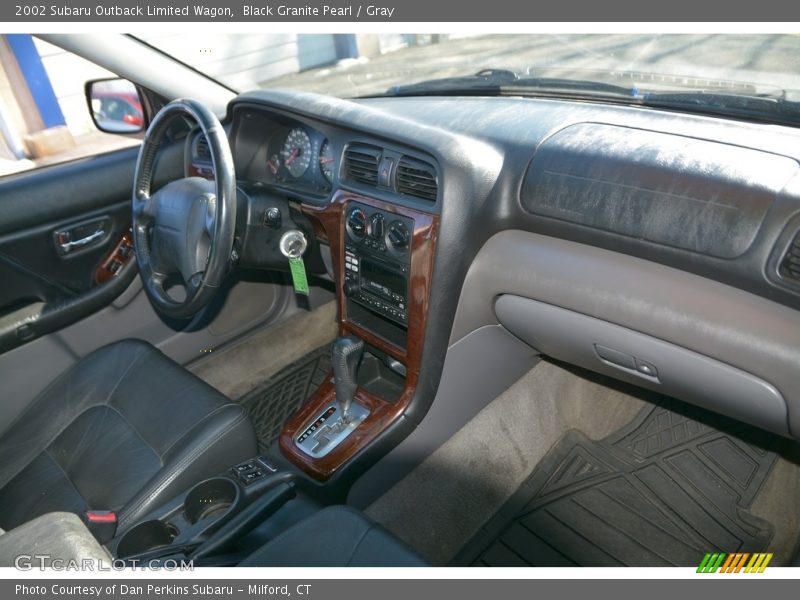 Black Granite Pearl / Gray 2002 Subaru Outback Limited Wagon