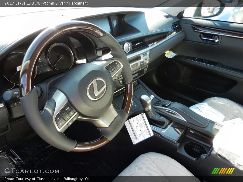 Atomic Silver / Parchment 2017 Lexus ES 350