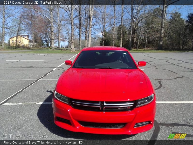 TorRed / Black 2017 Dodge Charger SE
