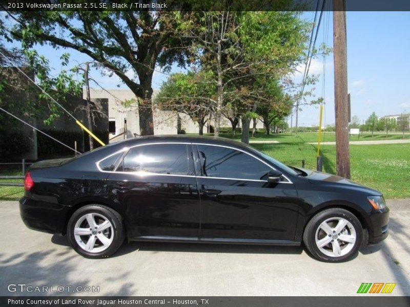 Black / Titan Black 2013 Volkswagen Passat 2.5L SE