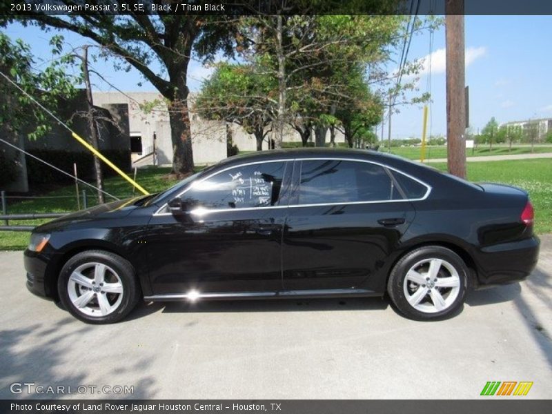 Black / Titan Black 2013 Volkswagen Passat 2.5L SE