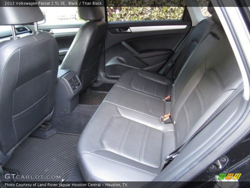 Black / Titan Black 2013 Volkswagen Passat 2.5L SE