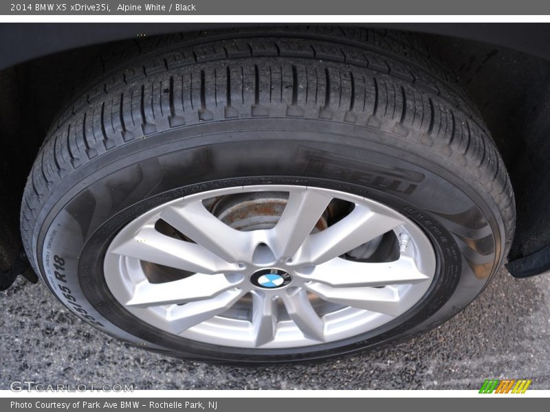 Alpine White / Black 2014 BMW X5 xDrive35i