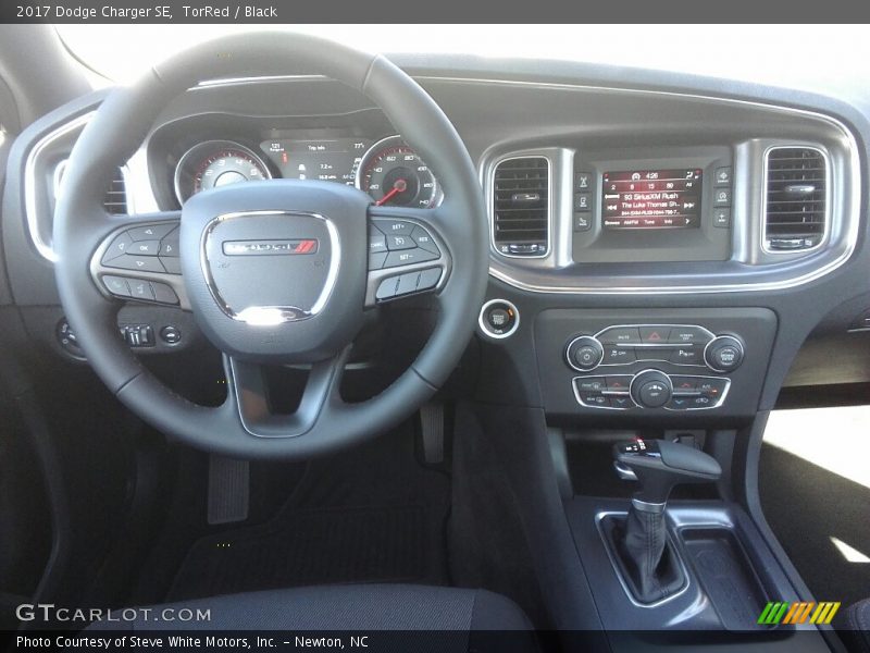 TorRed / Black 2017 Dodge Charger SE