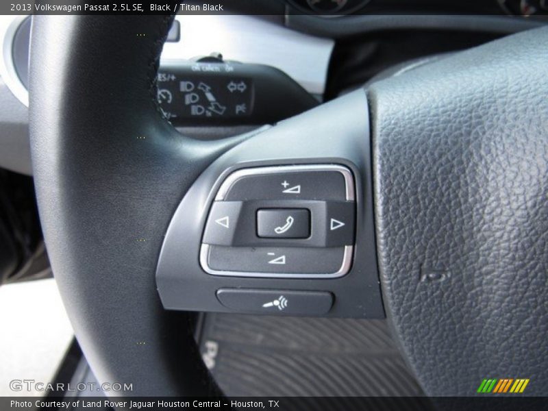 Black / Titan Black 2013 Volkswagen Passat 2.5L SE
