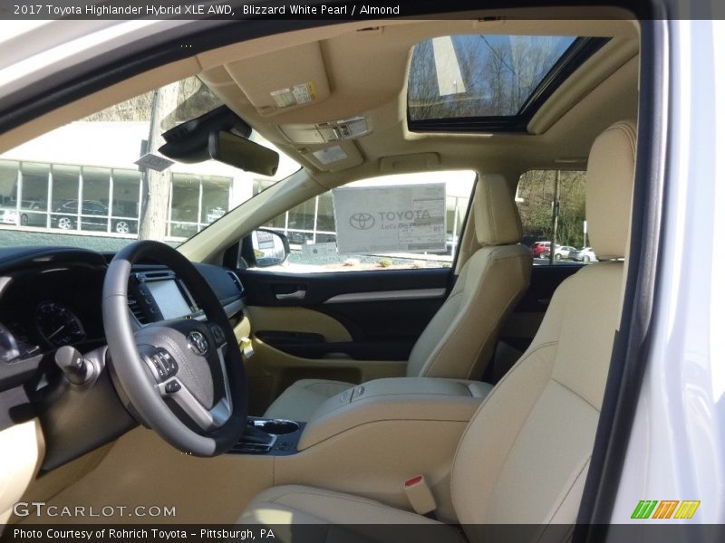 Blizzard White Pearl / Almond 2017 Toyota Highlander Hybrid XLE AWD