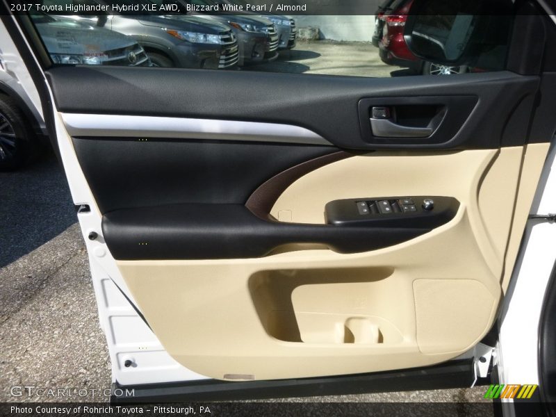 Blizzard White Pearl / Almond 2017 Toyota Highlander Hybrid XLE AWD