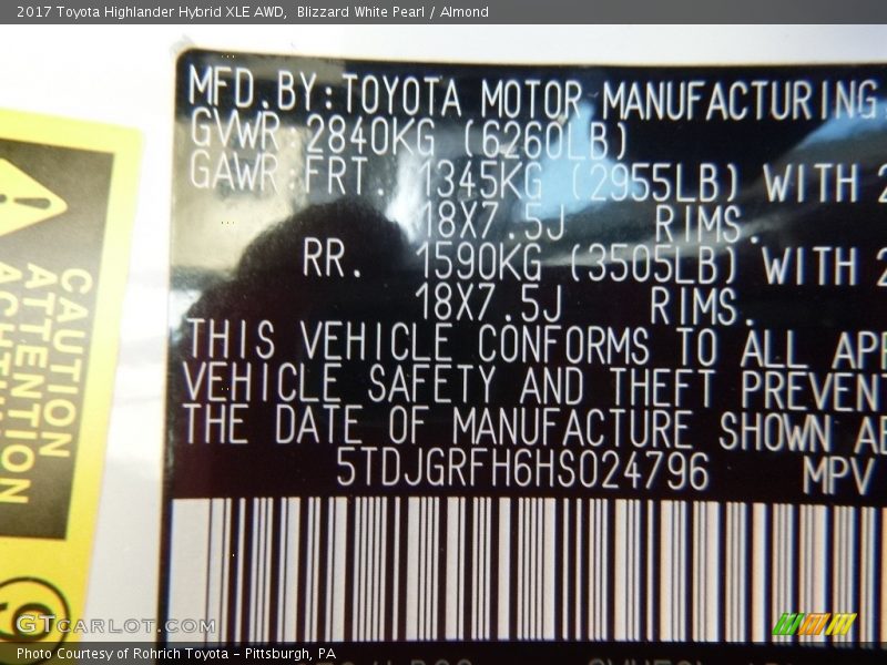 Blizzard White Pearl / Almond 2017 Toyota Highlander Hybrid XLE AWD