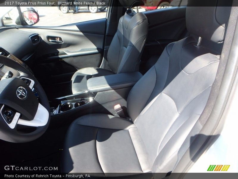 Blizzard White Pearl / Black 2017 Toyota Prius Prius Four