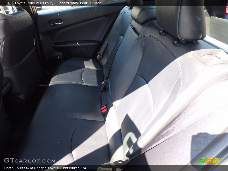 Blizzard White Pearl / Black 2017 Toyota Prius Prius Four