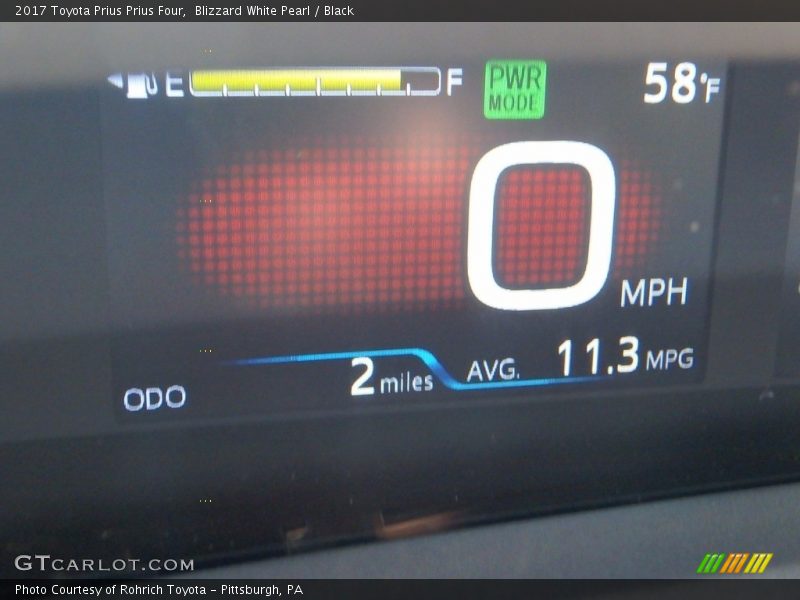 Blizzard White Pearl / Black 2017 Toyota Prius Prius Four