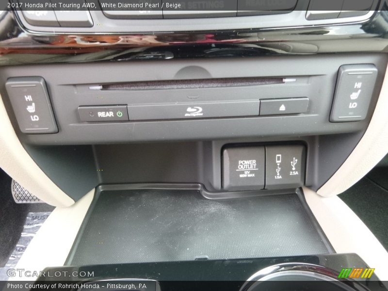 White Diamond Pearl / Beige 2017 Honda Pilot Touring AWD