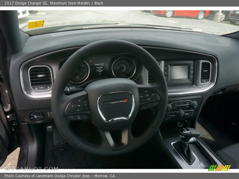 Maximum Steel Metallic / Black 2017 Dodge Charger SE