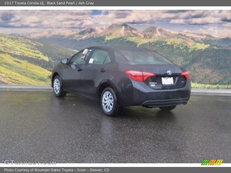 Black Sand Pearl / Ash Gray 2017 Toyota Corolla LE