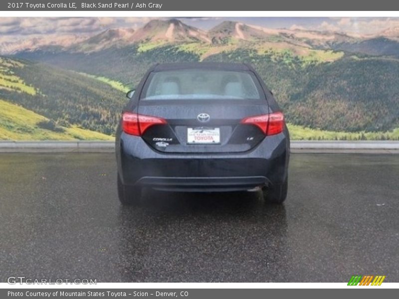 Black Sand Pearl / Ash Gray 2017 Toyota Corolla LE