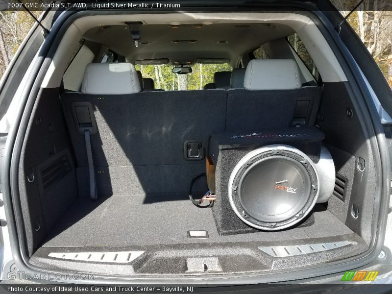Liquid Silver Metallic / Titanium 2007 GMC Acadia SLT AWD