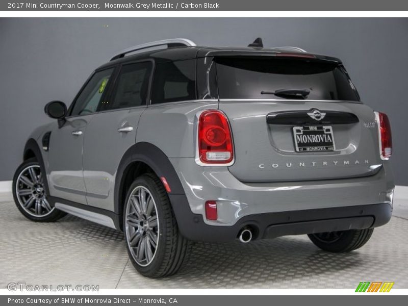 Moonwalk Grey Metallic / Carbon Black 2017 Mini Countryman Cooper