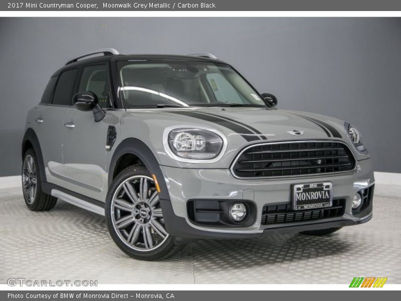 Moonwalk Grey Metallic / Carbon Black 2017 Mini Countryman Cooper