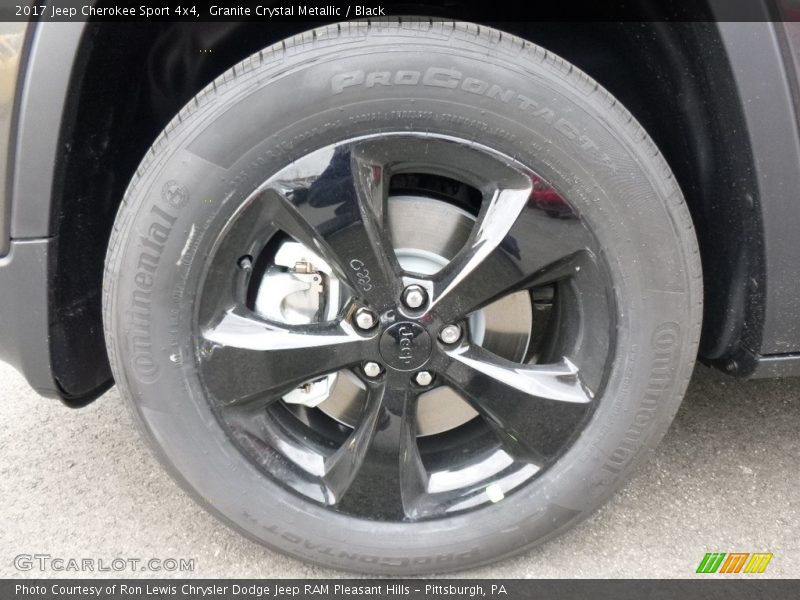 Granite Crystal Metallic / Black 2017 Jeep Cherokee Sport 4x4