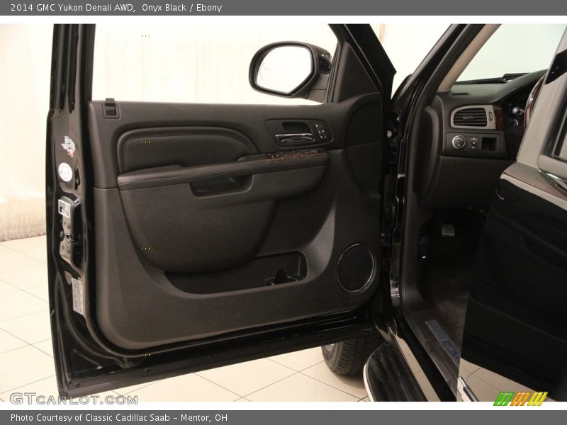 Onyx Black / Ebony 2014 GMC Yukon Denali AWD