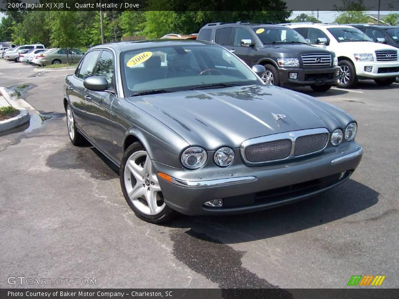 Quartz Metallic / Dove 2006 Jaguar XJ XJ8 L