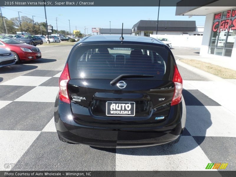 Super Black / Charcoal 2016 Nissan Versa Note SV