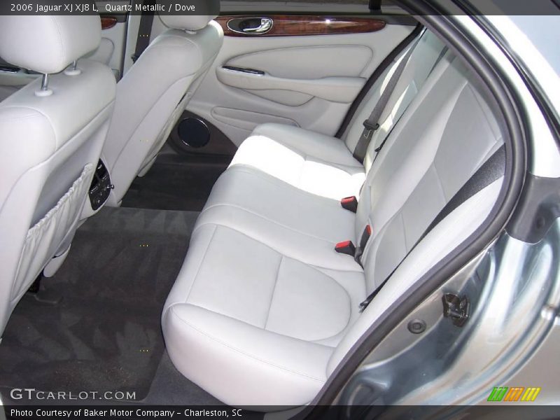 Quartz Metallic / Dove 2006 Jaguar XJ XJ8 L